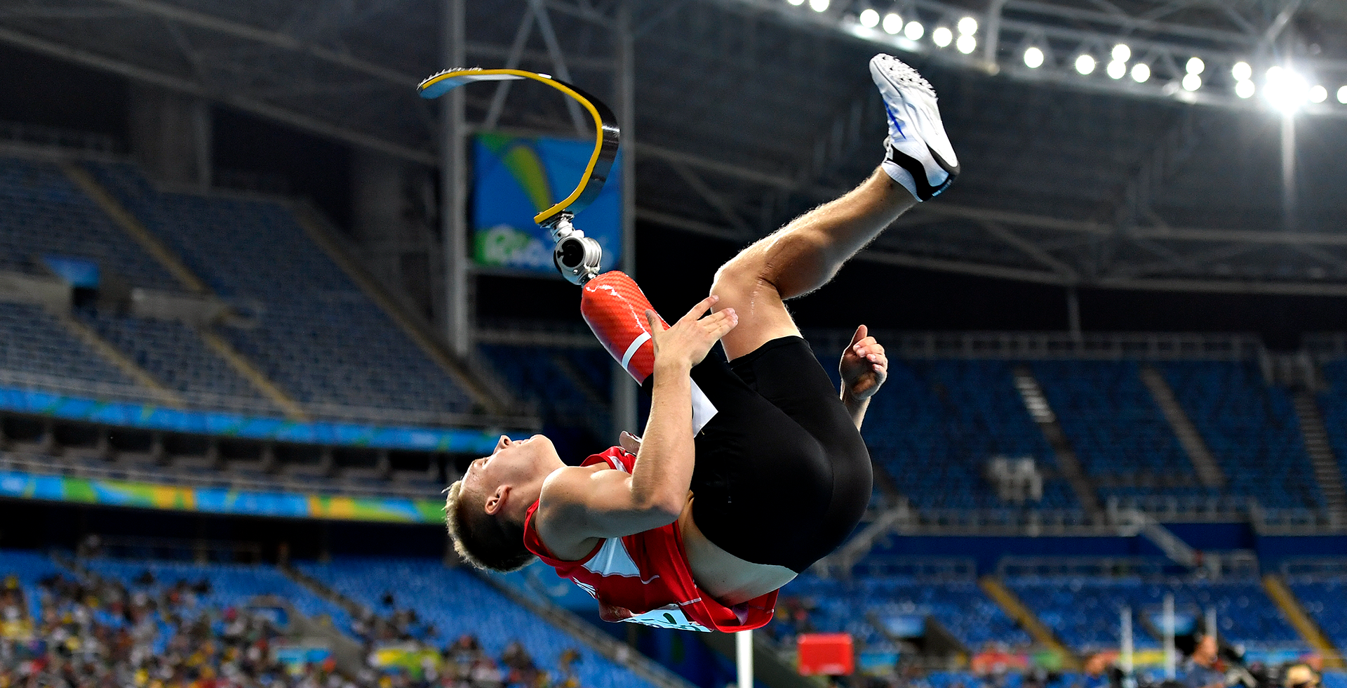 备受期待的 备受期待的